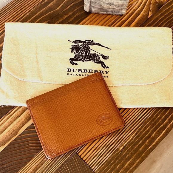 Burberry Vintage Horse Mark Leather Card Case/ID Holder EUC w/ Dustbag - Picture 1 of 10